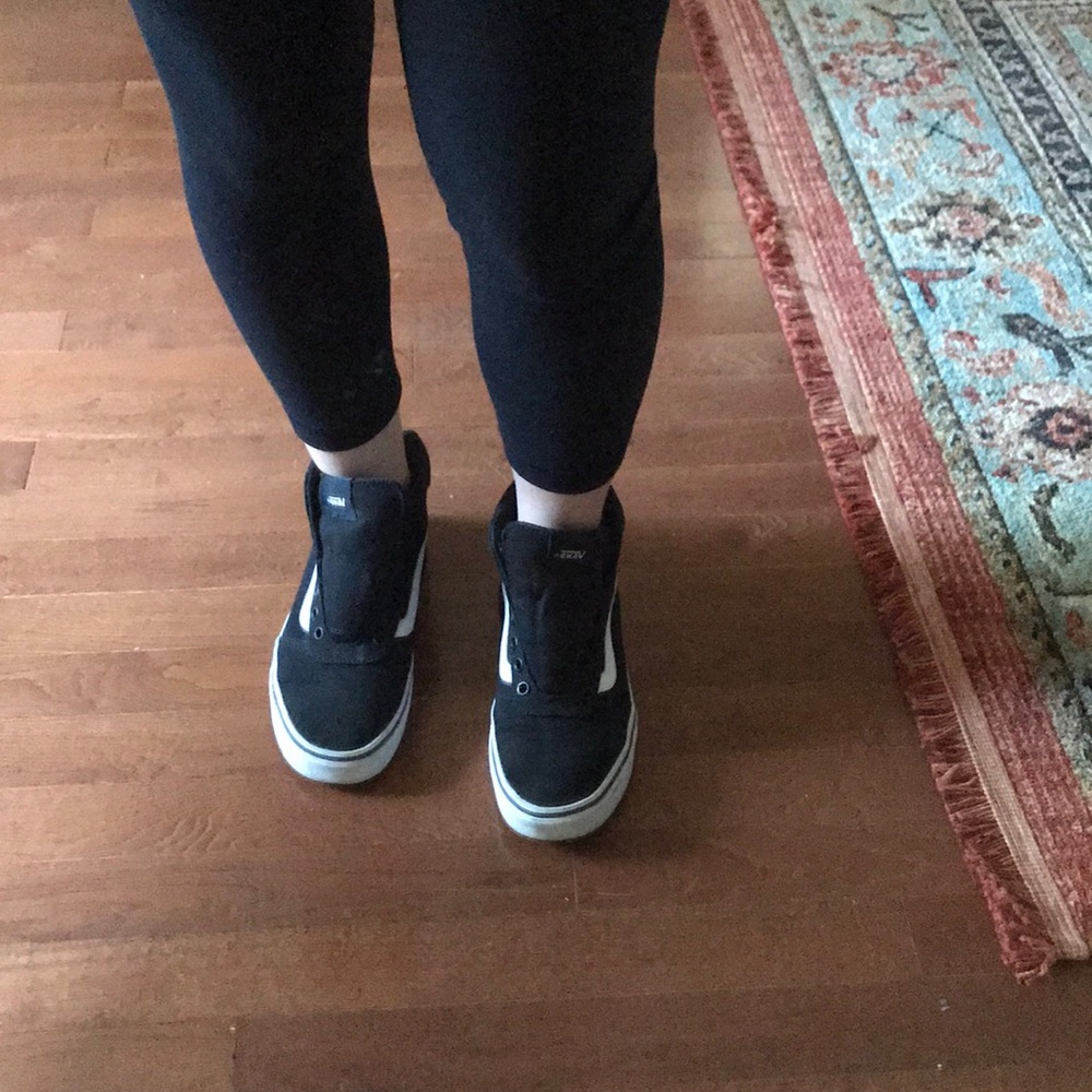 VANS // No laces